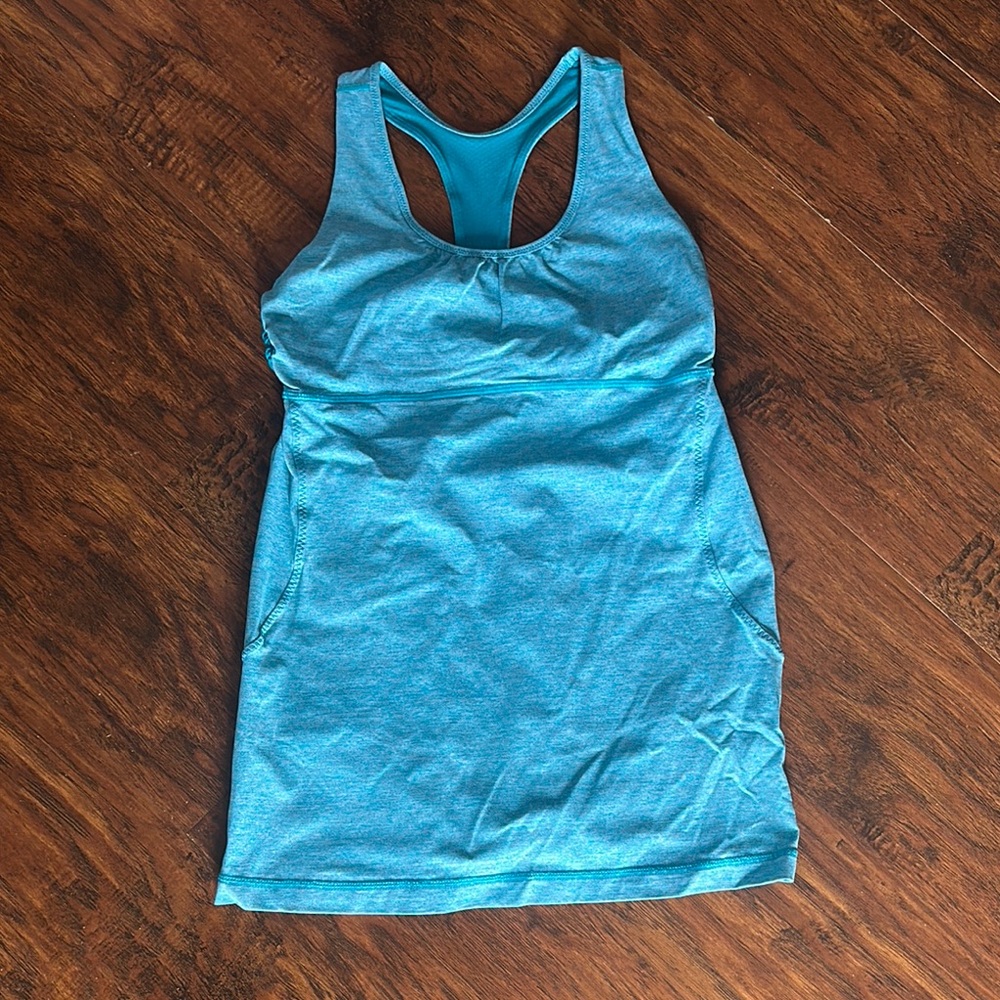 Lululemon Active Racerback Tank Top  Size 8